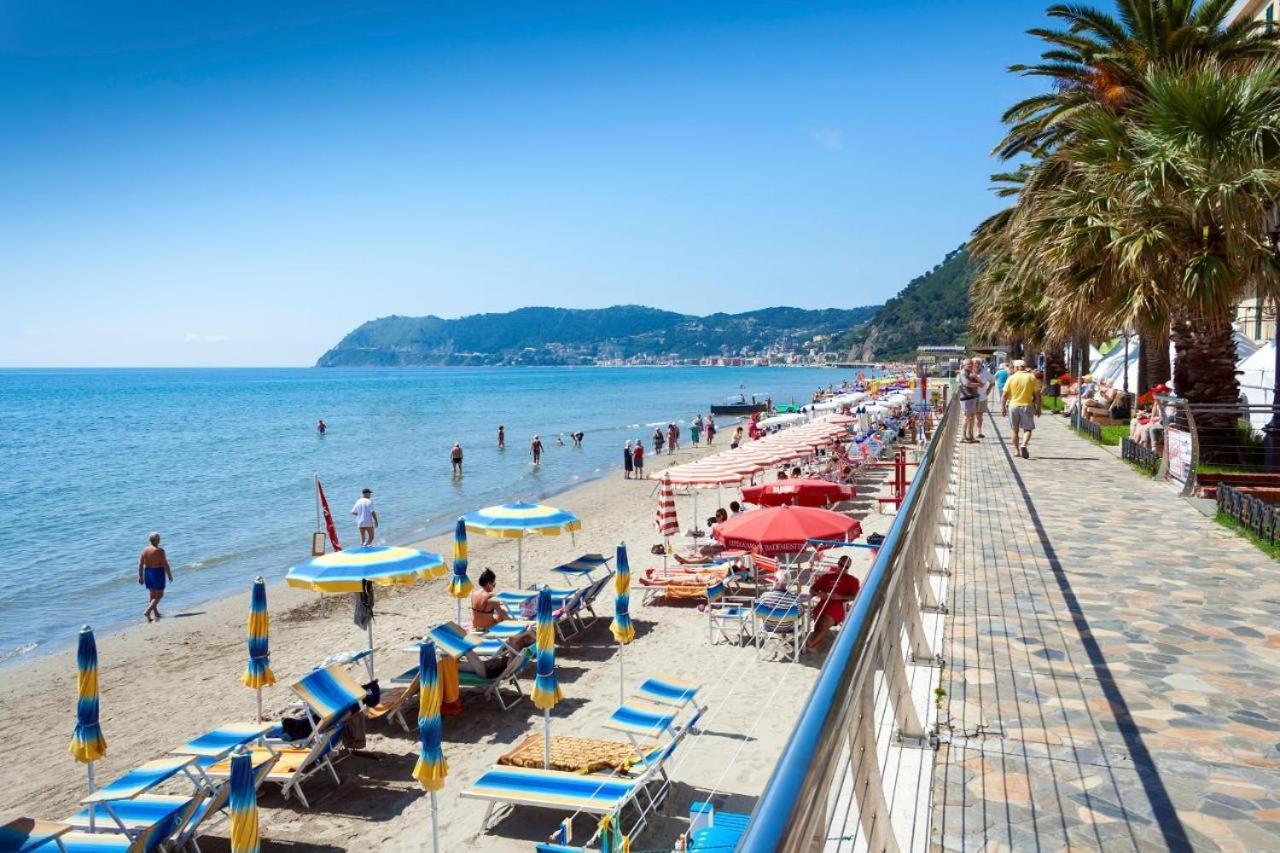 Apartament Delizioso Trilocale A Due Passi Dal Mare Di Albenga Zewnętrze zdjęcie